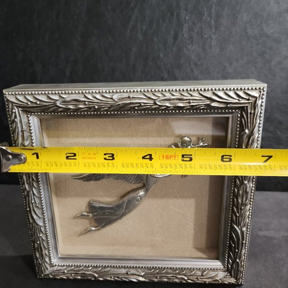 Gorgeous Framed Pewter Angel Mother Holding Angel Baby Ornament in Pewter Color - Picture 10 of 11